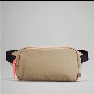 LuluLemon Mini Belt Bag